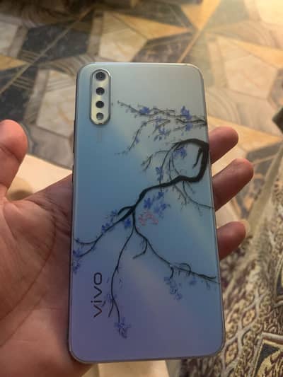 Vivo S1