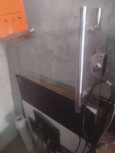 glass door