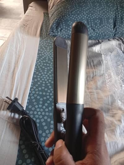 Remington Hair Straightener for Sale
