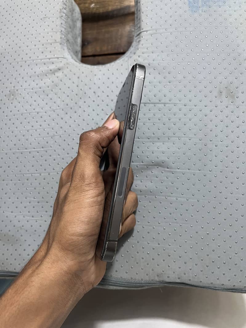 Apple iPhone 12 Pro 1