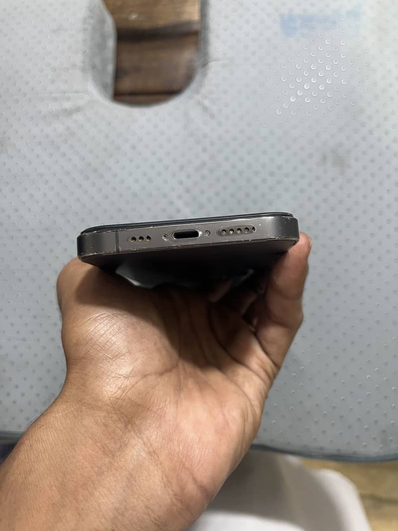 Apple iPhone 12 Pro 2