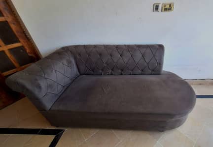 Grey velvet dewaan sofa