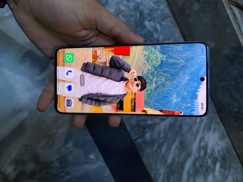 Xiaomi Redmi Note 13 Pro Plus 4