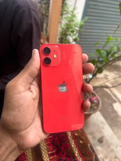 Apple iPhone 12 mini