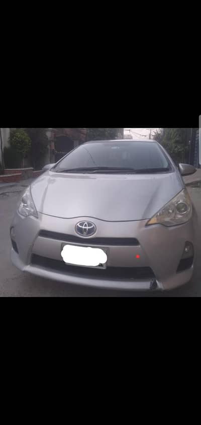 Toyota Aqua 2012