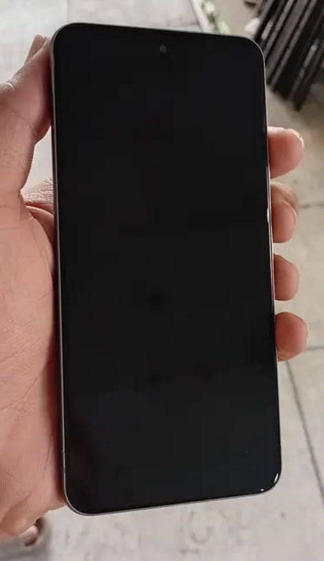 Google Pixel 8 2