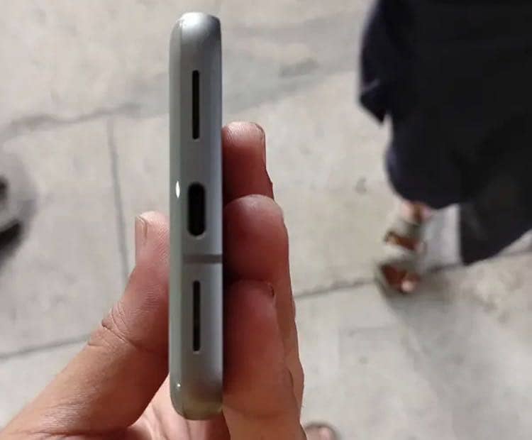 Google Pixel 8 3