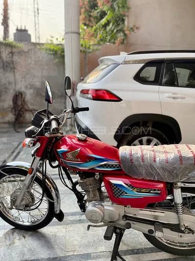 Honda CG 125 | Model 2024 | 3000 KM | Use | Only Call Red Color Bike