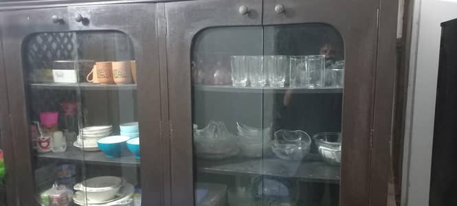 Pure wood heavy duty show case