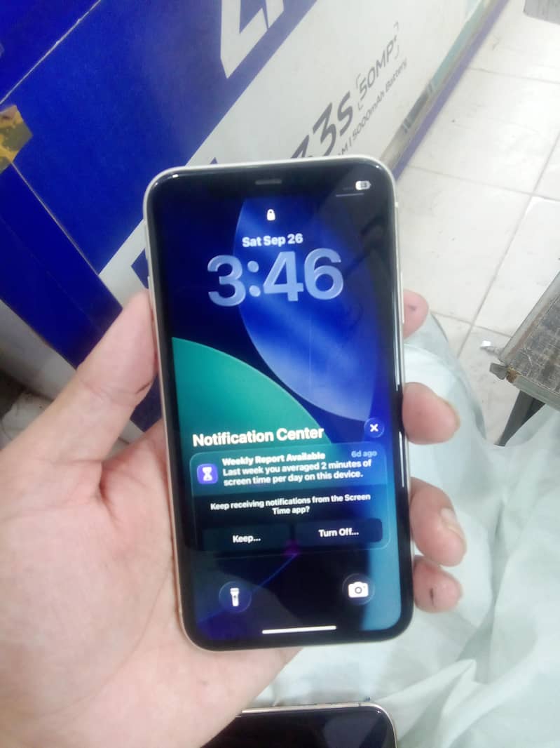 Apple iPhone 11 2