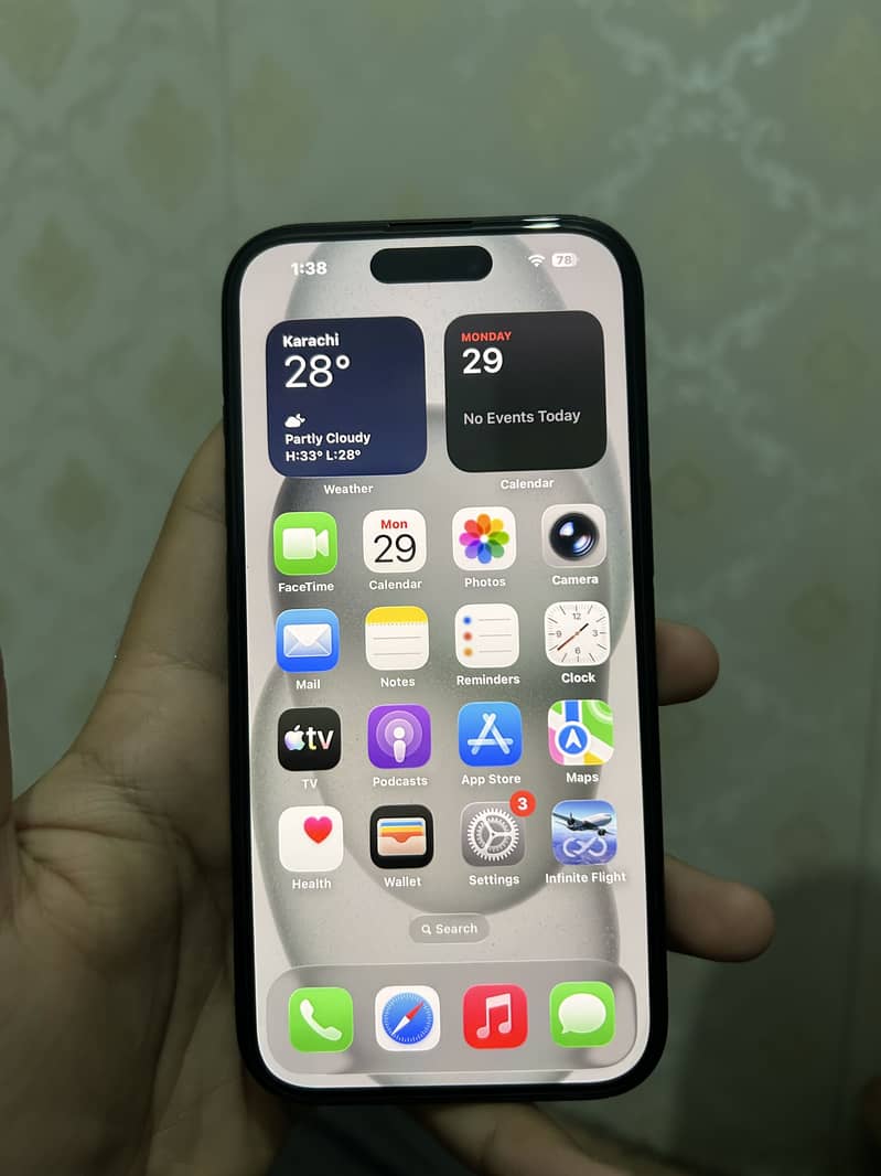 Apple iPhone 15 3