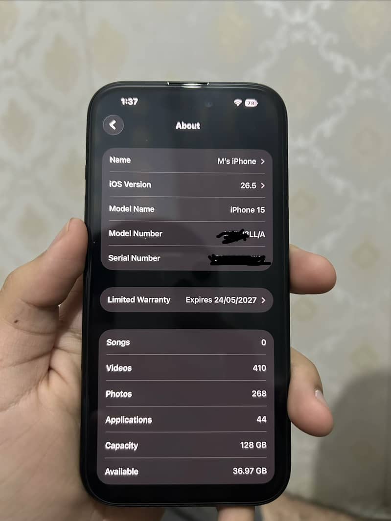 Apple iPhone 15 9