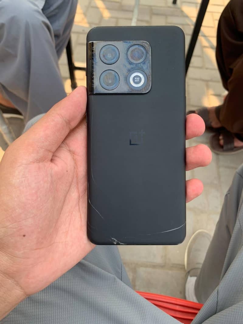 One Plus 10 Pro 0