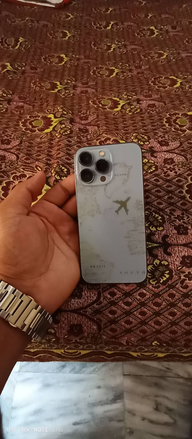 Apple iPhone 13 Pro 2