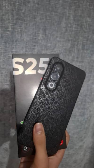 Itel S25 in neat condition with Ronin original handfree