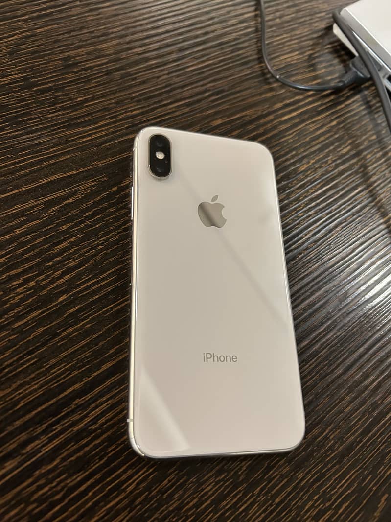 Apple iPhone X 0