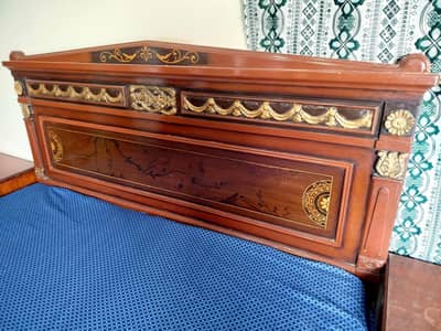 Wooden Bed Set
