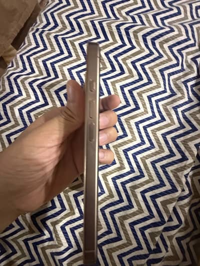 Apple iPhone 16 Pro