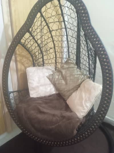 Swing Chair Strong iron Frame And Durable Wood