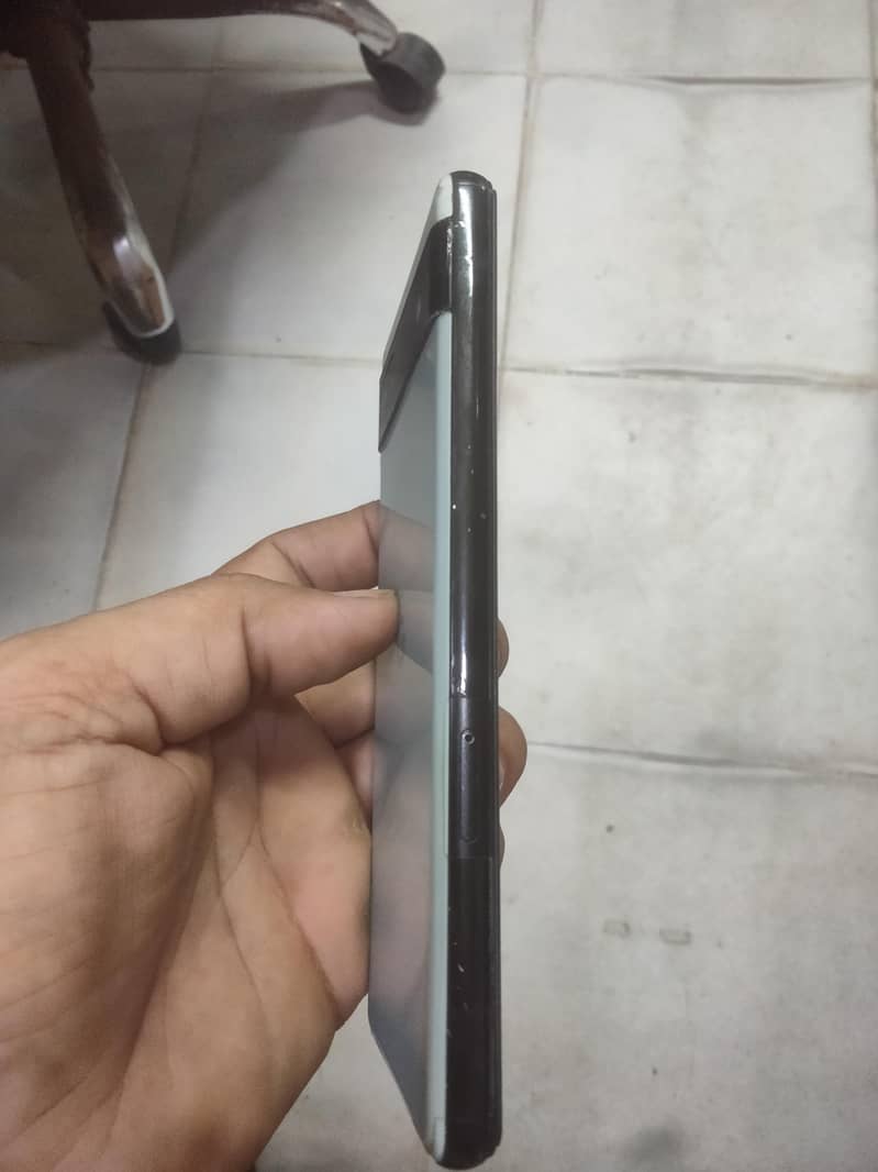Google Pixel 6a 1