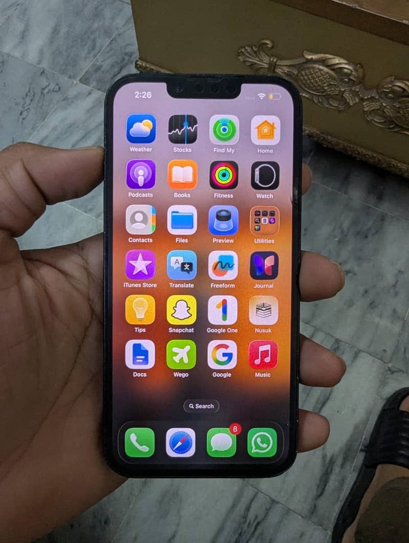 Apple iPhone 14 0