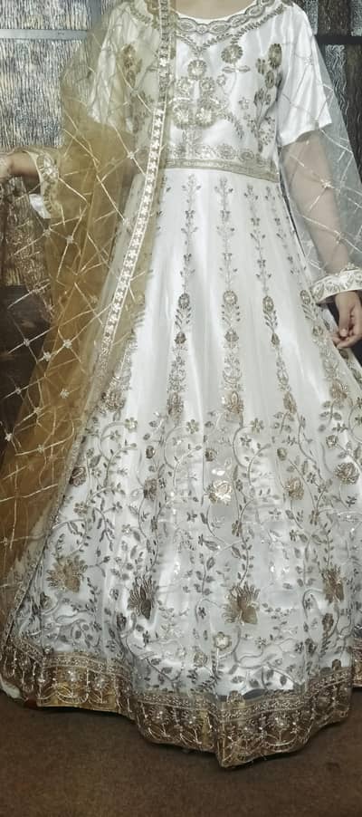 wedding dress