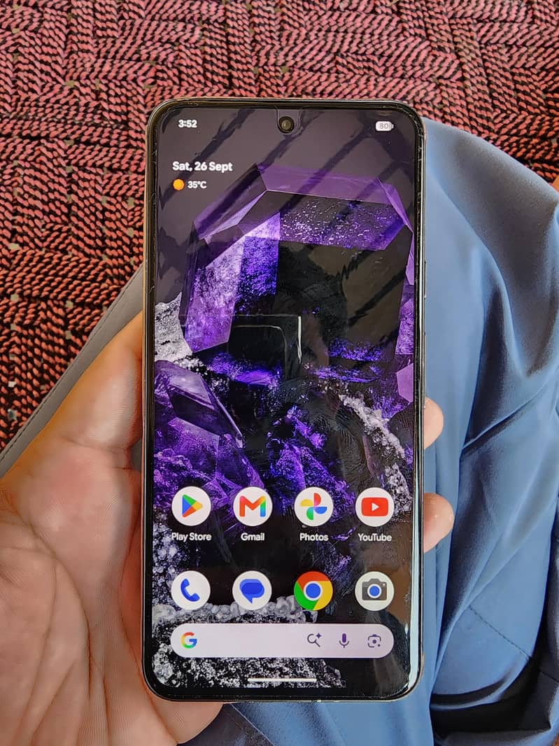 Google Pixel 8 1