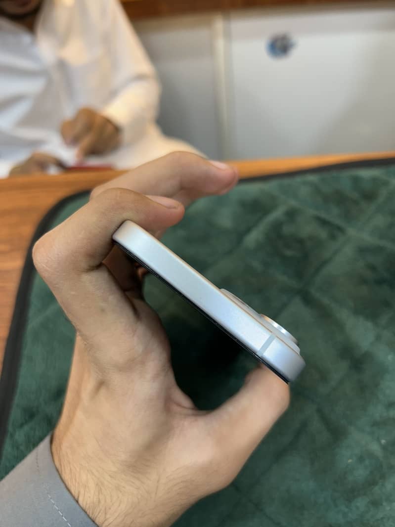 Apple iPhone 15 1
