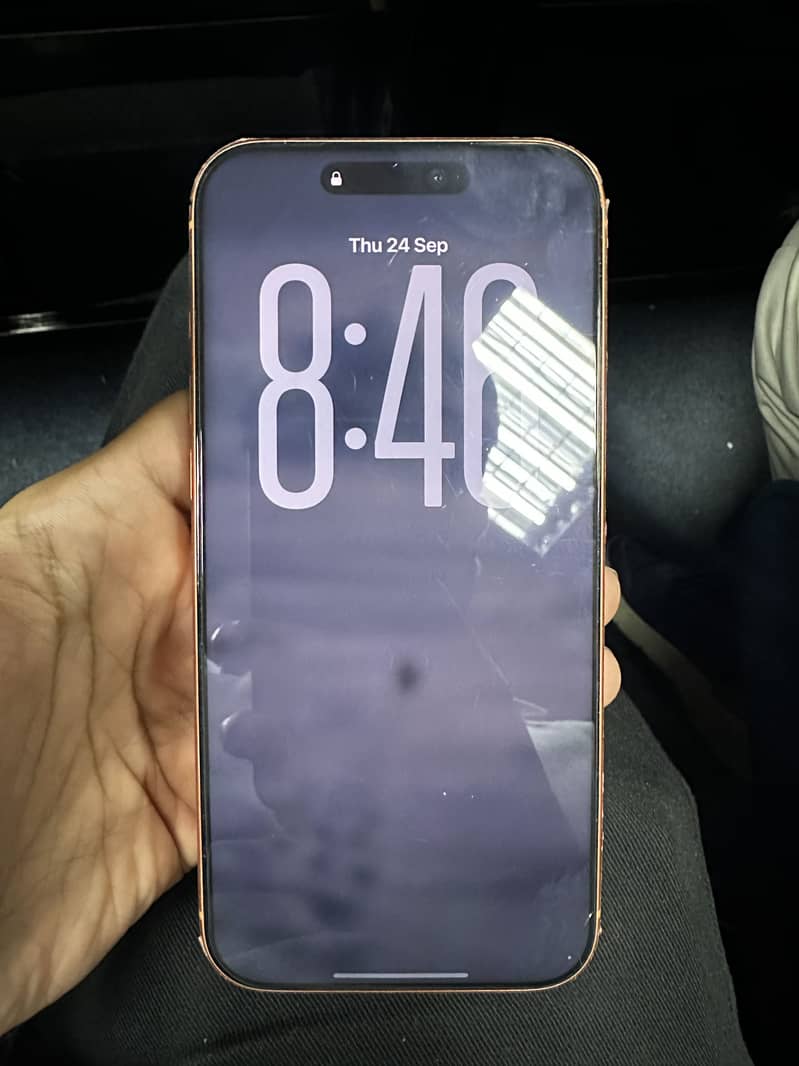 Apple iPhone 17 Pro Max 6