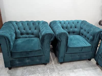 7 seater 4 month slightly used