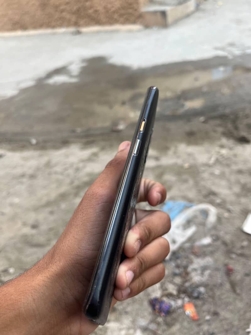 One Plus 7T Pro 3