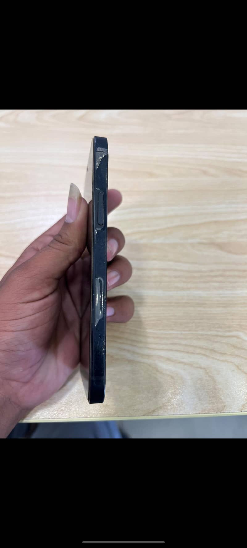 Apple iPhone 12 1