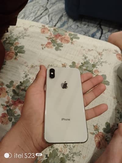Apple iPhone XS 64 gb storage official approved