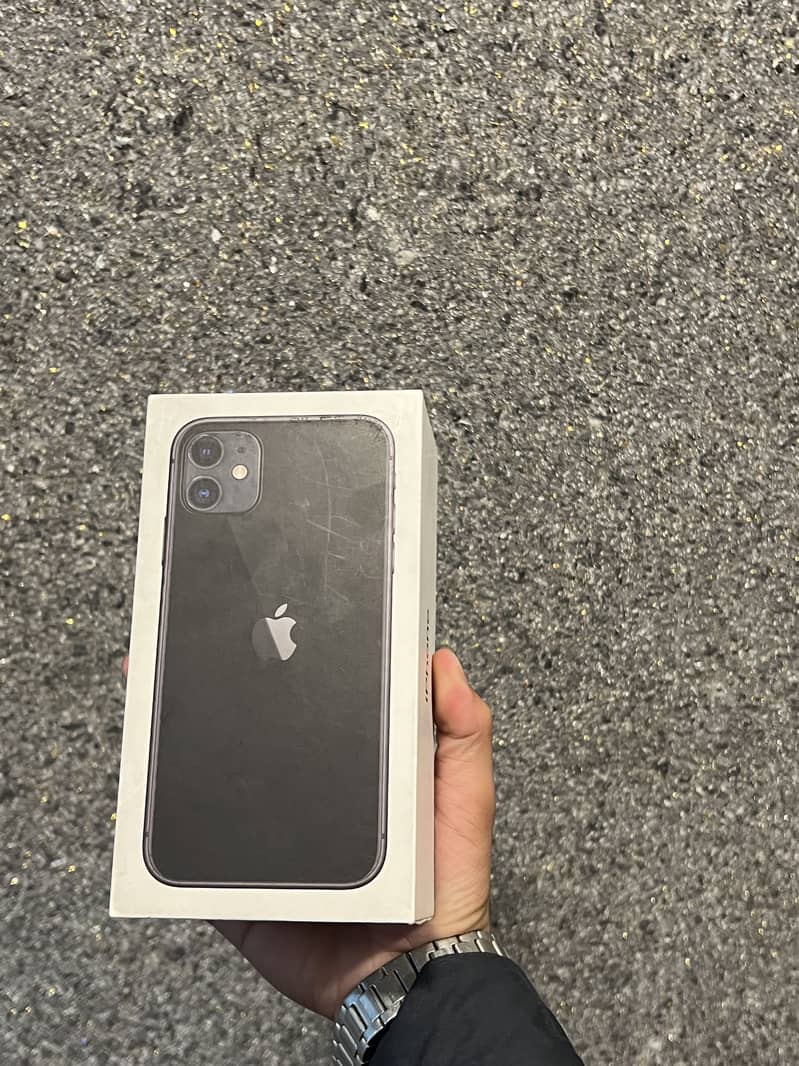 Apple iPhone 11 3