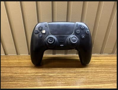 USED PS5 CONTROLLER