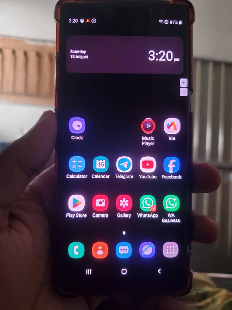 Samsung Note 8 (Panel) (Read Ad) 4