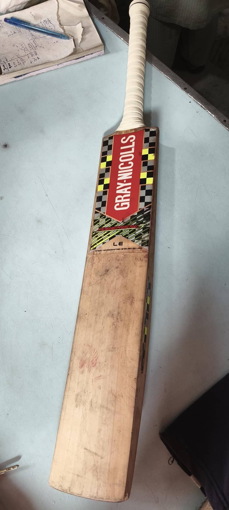 hotball bat 1