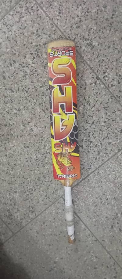 tape ball bats
