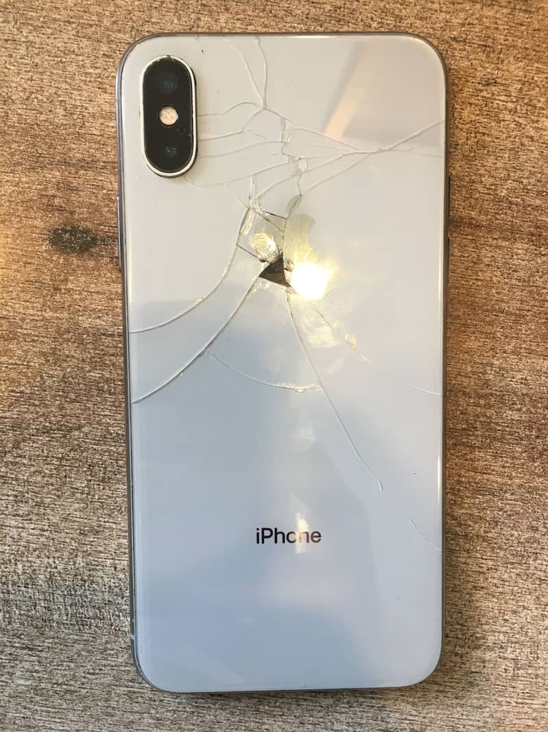 Apple iPhone X 3