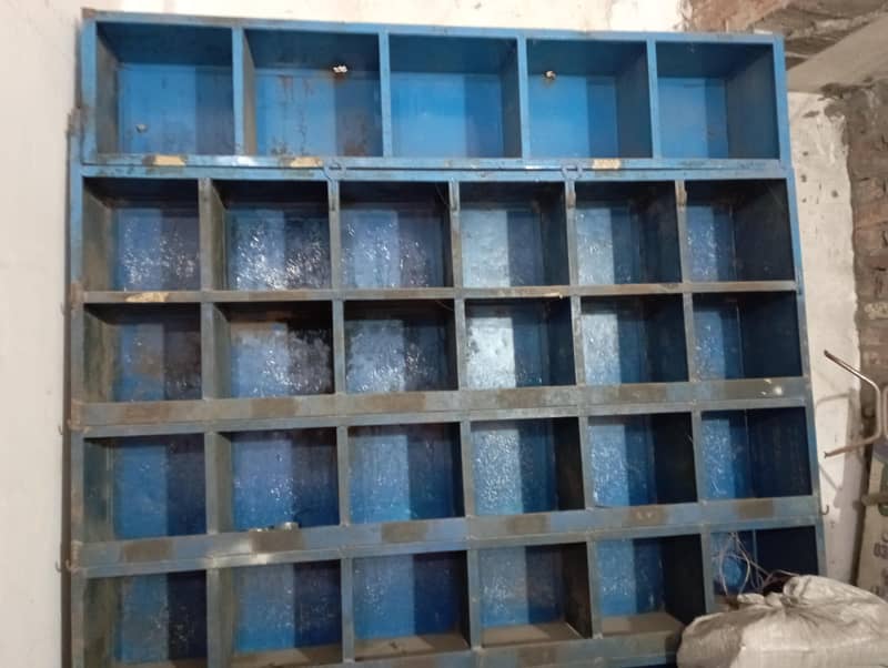 cabinet rack 0