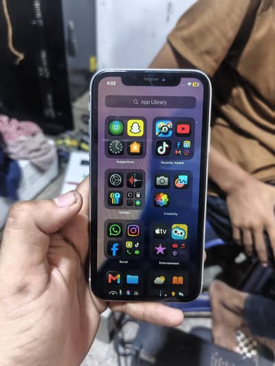 Apple iPhone XR