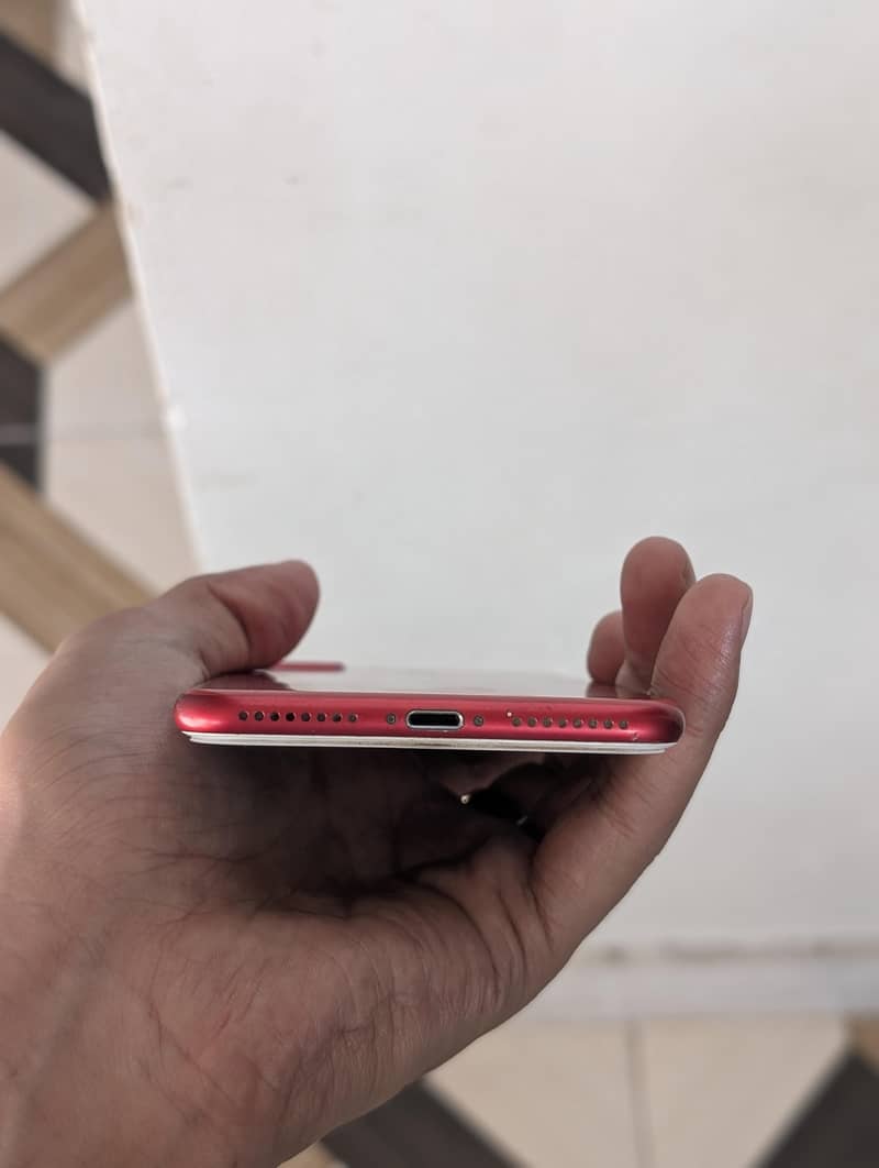 Apple iPhone 7 Plus 3