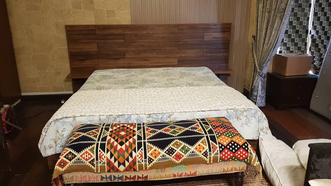 Bed with side tables and Dressing Table 1