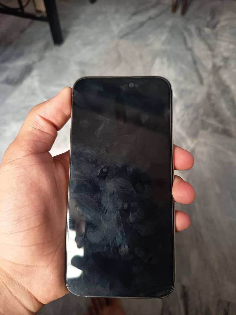 Apple iPhone 15 Pro Max 5