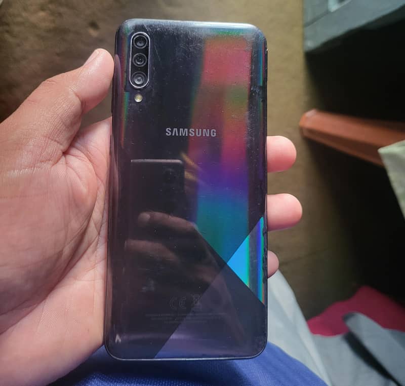 Samsung A30 1