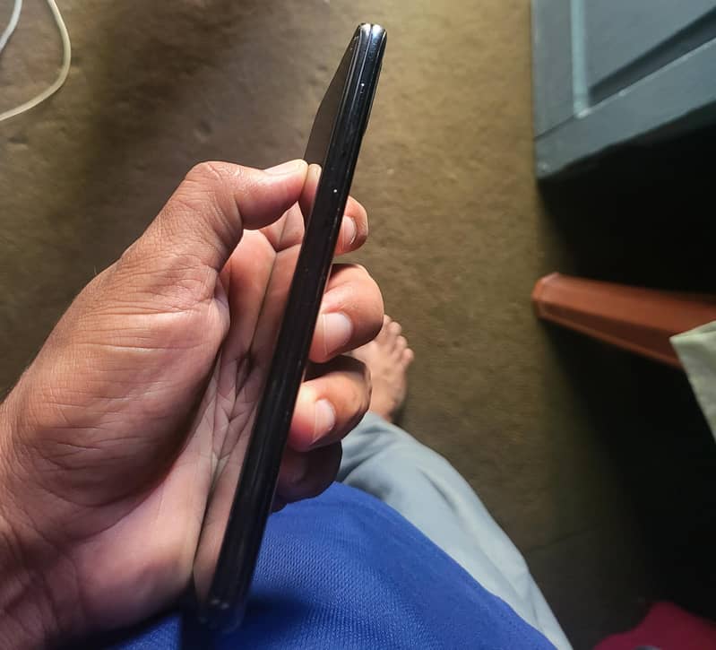 Samsung A30 4