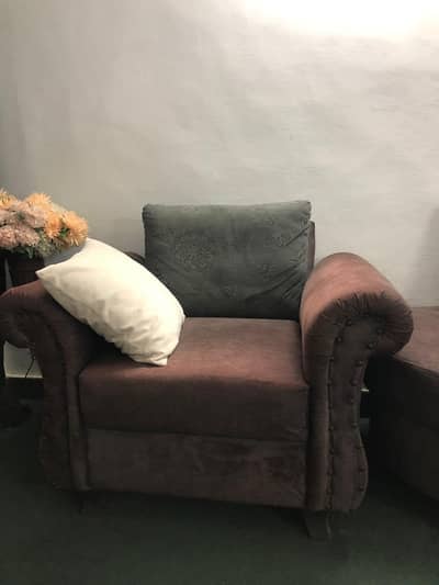 7 seeter compele sofa set and swing couch