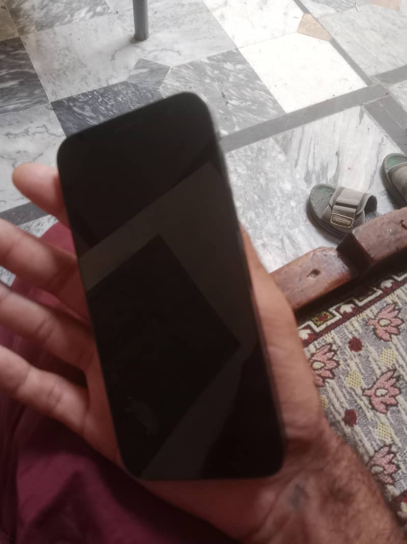 Apple iPhone 12 Pro 2