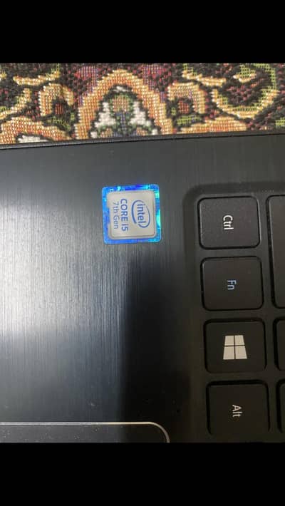 Acer Aspire E15 E5-575 Core i5 7th Gen 8GB 128GB 10/9 quetta