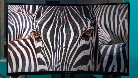 Acer 27 inch 180hz Curve Gaming Monitor Borderless